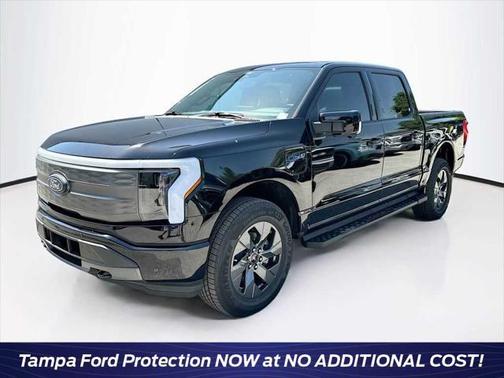 2025 Ford F-150 Lightning LARIAT