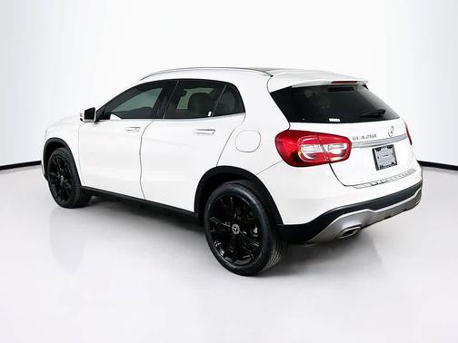 2018 Mercedes-Benz GLA 250 Base