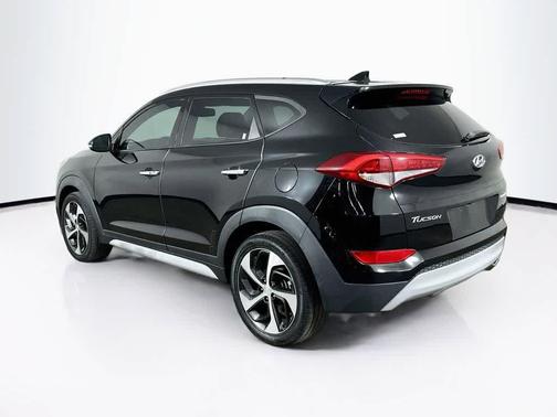 Black Noir Pearl 2018 Hyundai TUCSON Limited