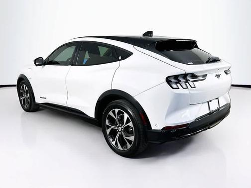 2022 Ford Mustang Mach-E Premium