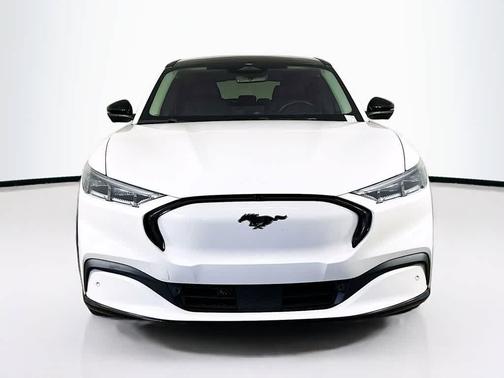 2022 Ford Mustang Mach-E Premium
