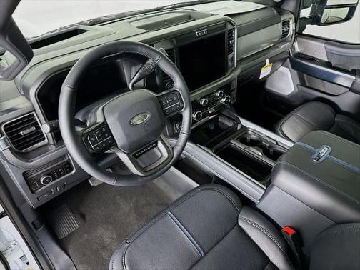 2025 Ford F-250 Platinum
