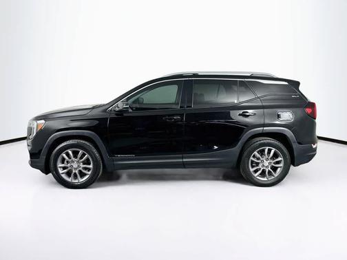 Ebony Twilight Metallic 2022 GMC Terrain SLT