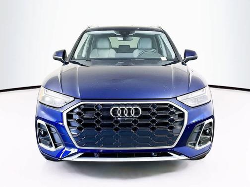 2022 Audi Q5 45 S line Premium Plus