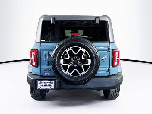 2023 Ford Bronco Outer Banks