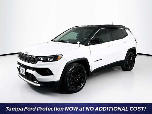 Bright White Clearcoat 2024 Jeep Compass Limited