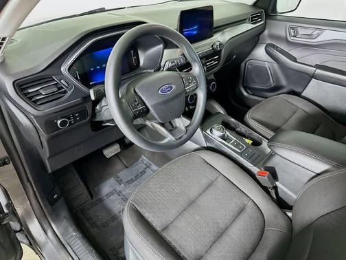 Carbonized Gray Metallic 2025 Ford Escape Active