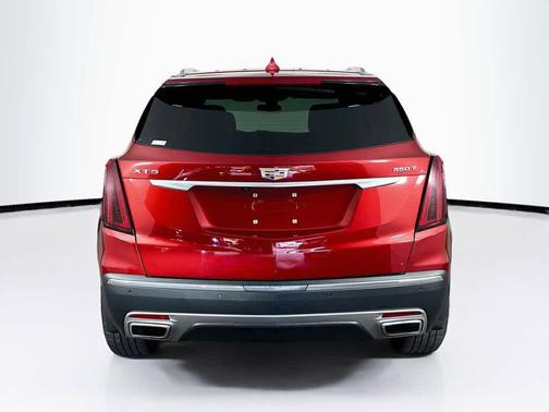 Infrared Tintcoat 2021 Cadillac XT5 Premium Luxury