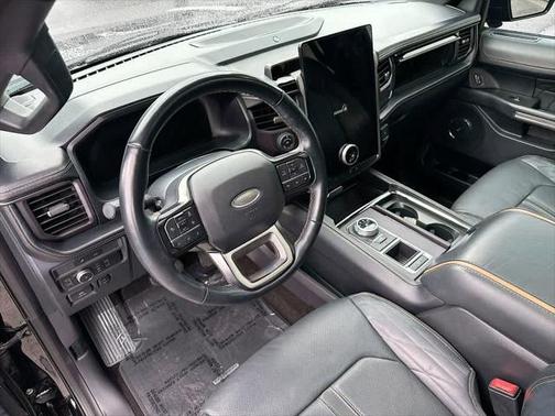 2022 Ford Expedition Platinum