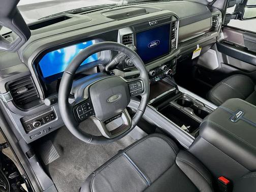 2026 Ford F-250 Platinum