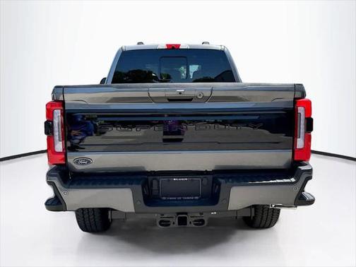2025 Ford F-250 Platinum