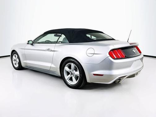 2016 Ford Mustang V6