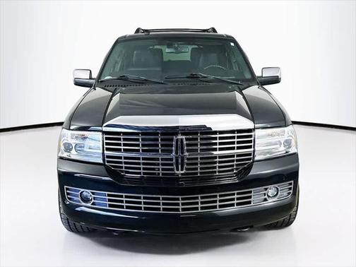 2010 Lincoln Navigator Base