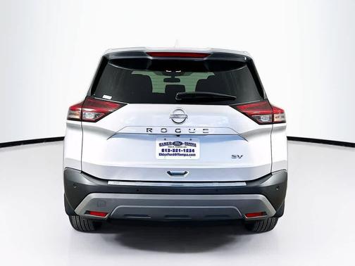 2022 Nissan Rogue SV