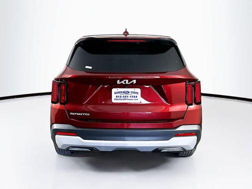 Dawning Red 2025 Kia Sorento LX