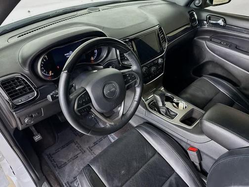 2019 Jeep Grand Cherokee Overland