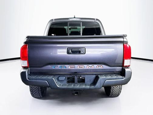 2017 Toyota Tacoma SR