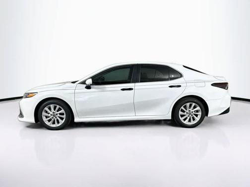 Ice Cap 2024 Toyota Camry LE