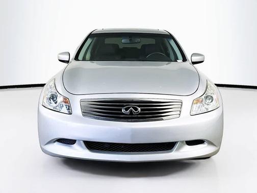 Liquid Platinum 2009 INFINITI G37 Journey