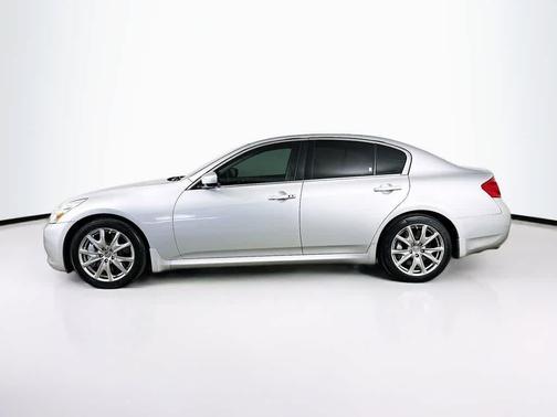 Liquid Platinum 2009 INFINITI G37 Journey