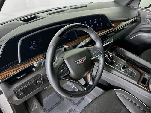 2023 Cadillac Escalade ESV Premium Luxury