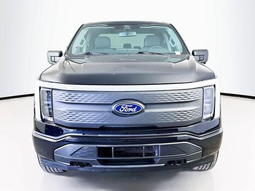 2024 Ford F-150 Lightning XLT