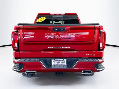 2025 GMC Sierra 1500 AT4