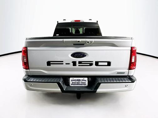 Oxford White 2023 Ford F-150 XLT