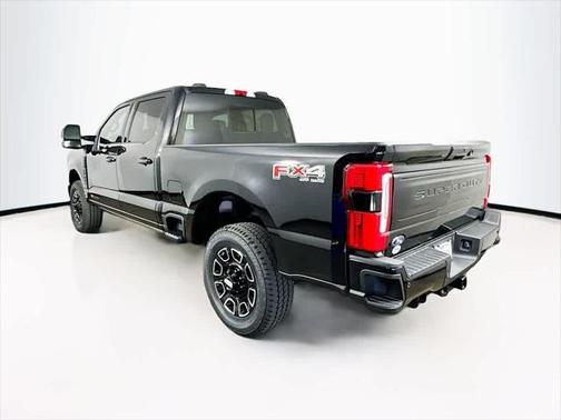 2025 Ford F-250 Platinum