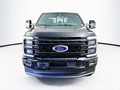 2025 Ford F-250 Platinum