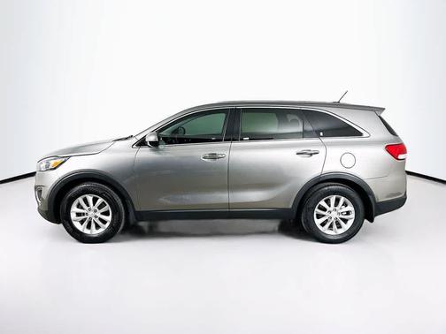 2016 Kia Sorento L