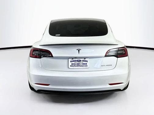 Pearl White Multi-Coat 2023 Tesla Model 3 Performance