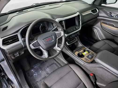 2023 GMC Acadia AWD SLE