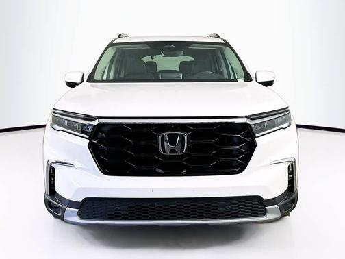 2023 Honda Pilot AWD Elite