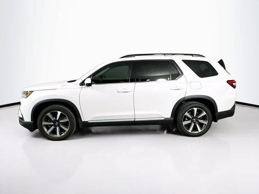 2023 Honda Pilot AWD Elite