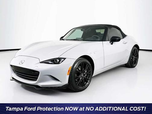 Aero Gray 2024 Mazda MX-5 Miata Club