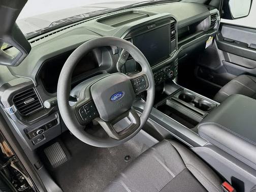Agate Black Metallic 2026 Ford F-150 STX