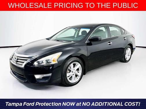 Super Black 2014 Nissan Altima 2.5 SV
