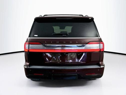 Burgundy Velvet 2020 Lincoln Navigator Black Label