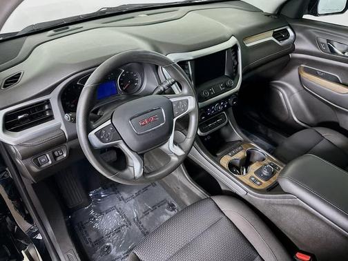 2023 GMC Acadia AWD SLE