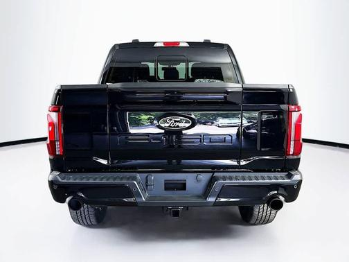 Agate Black Metallic 2026 Ford F-150 Lariat