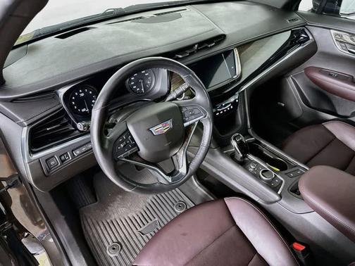 Dark Mocha Metallic 2020 Cadillac XT6 Premium Luxury FWD