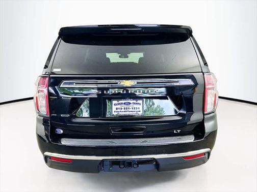 2023 Chevrolet Suburban LT