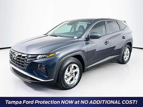 2022 Hyundai TUCSON SE