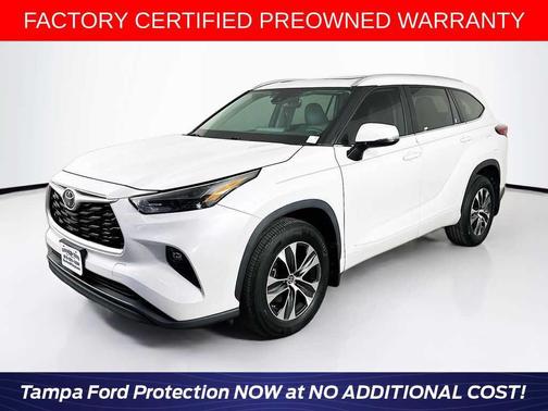 2023 Toyota Highlander XLE