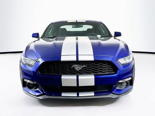 2016 Ford Mustang V6