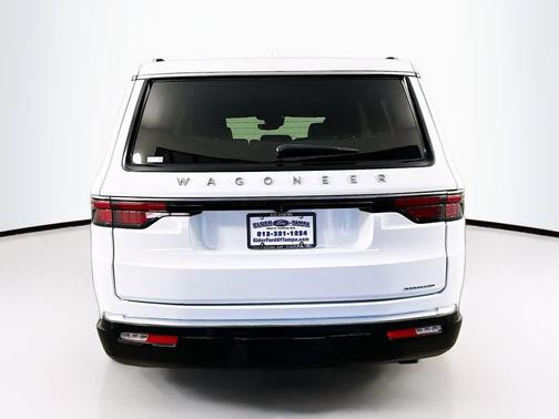 2023 Jeep Wagoneer Series III 4x2