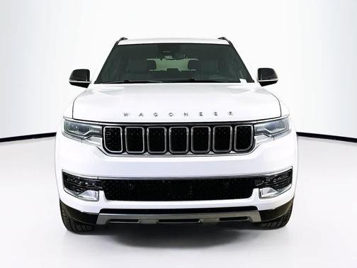 2023 Jeep Wagoneer Series III 4x2