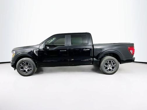 Agate Black Metallic 2026 Ford F-150 STX