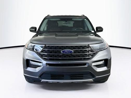 Carbonized Gray Metallic 2023 Ford Explorer XLT